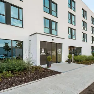 *** Otel Super 8 By Wyndham North Almanya